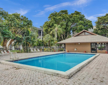 9440 Poinciana Place - Photo Thumbnail 28