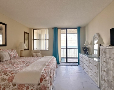 3100 N Hwy A1a - Photo Thumbnail 17