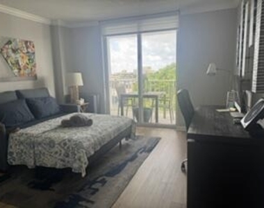 1170 N Federal Highway - Photo Thumbnail 8