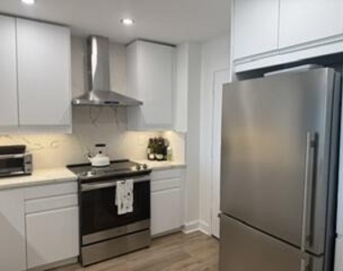 1170 N Federal Highway - Photo Thumbnail 19
