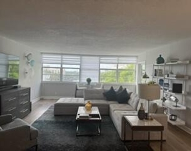 1170 N Federal Highway - Photo Thumbnail 33