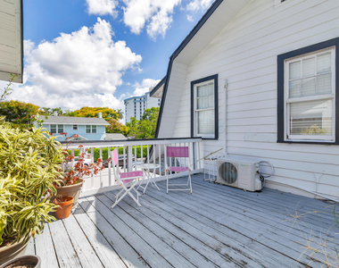 204 Conniston Road - Photo Thumbnail 12