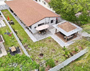 1320 Sw 34th Avenue - Photo Thumbnail 17