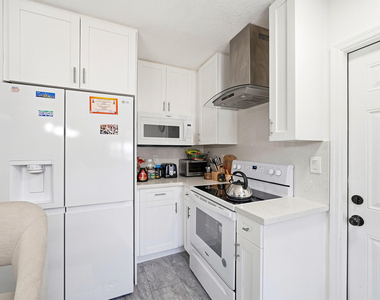1320 Sw 34th Avenue - Photo Thumbnail 6