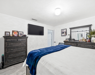 1320 Sw 34th Avenue - Photo Thumbnail 8