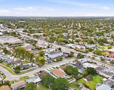 1320 Sw 34th Avenue - Photo Thumbnail 20