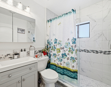 1320 Sw 34th Avenue - Photo Thumbnail 9