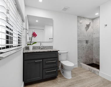 517 Nw 1st Street - Photo Thumbnail 26