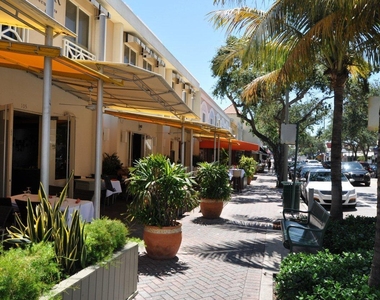 517 Nw 1st Street - Photo Thumbnail 17