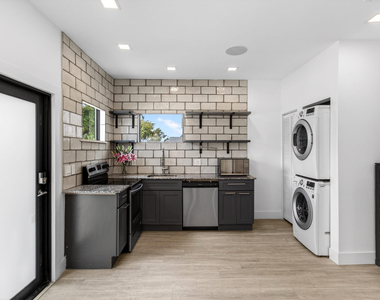 517 Nw 1st Street - Photo Thumbnail 21