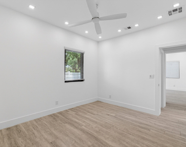 517 Nw 1st Street - Photo Thumbnail 28