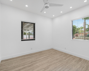 517 Nw 1st Street - Photo Thumbnail 32