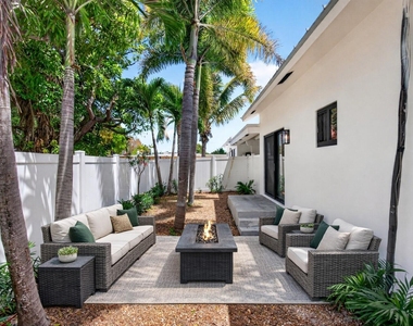 517 Nw 1st Street - Photo Thumbnail 7