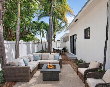 517 Nw 1st Street - Photo Thumbnail 6
