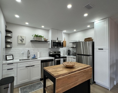 3201 Ne 29th Street - Photo Thumbnail 21