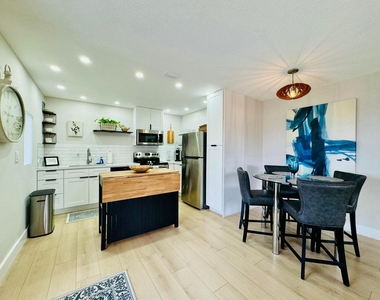 3201 Ne 29th Street - Photo Thumbnail 7