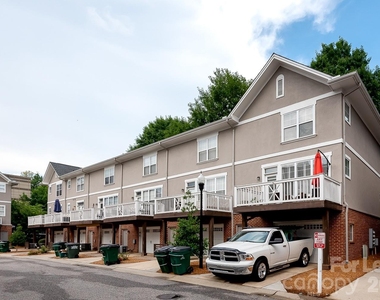 206 S Cedar Street - Photo Thumbnail 11