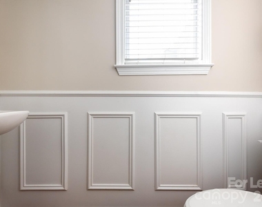 206 S Cedar Street - Photo Thumbnail 7