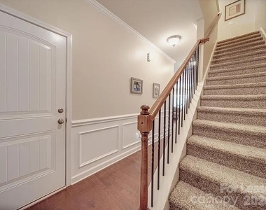 5657 Tipperlinn Way - Photo Thumbnail 27