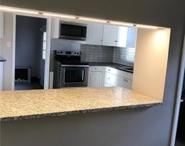 5027 Baylor Drive - Photo Thumbnail 3