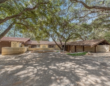 2300 Villa Heights - Photo Thumbnail 1