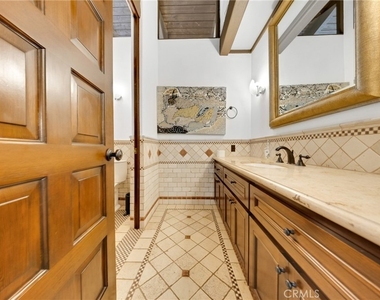 2300 Villa Heights - Photo Thumbnail 27
