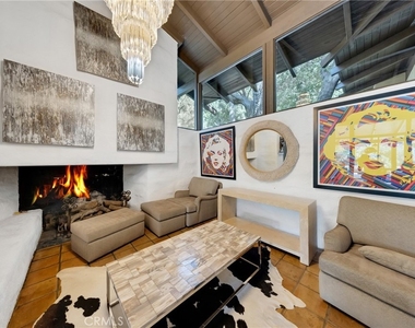 2300 Villa Heights - Photo Thumbnail 7