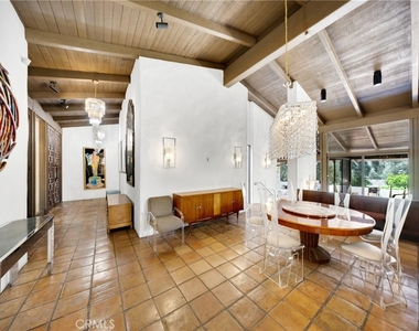 2300 Villa Heights - Photo Thumbnail 13