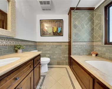 2300 Villa Heights - Photo Thumbnail 45