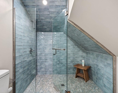 201 S Olive Street - Photo Thumbnail 25