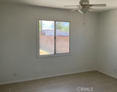 38594 Friendly Avenue - Photo Thumbnail 5
