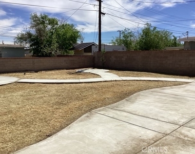 38594 Friendly Avenue - Photo Thumbnail 13