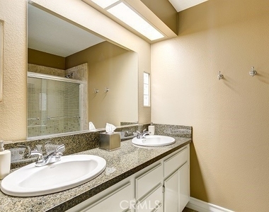 2439 Paseo Circulo - Photo Thumbnail 24
