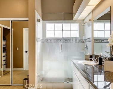 2439 Paseo Circulo - Photo Thumbnail 20