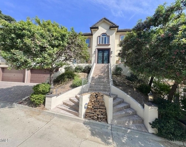 3263 New York Drive - Photo Thumbnail 1