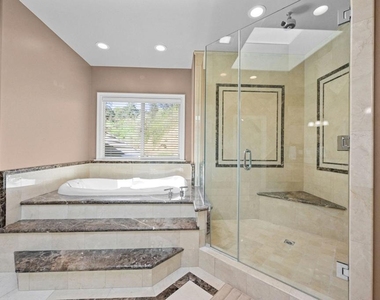 3263 New York Drive - Photo Thumbnail 45