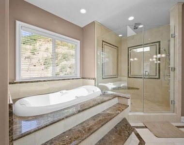 3263 New York Drive - Photo Thumbnail 46