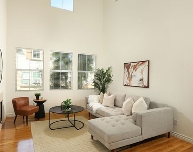 211 Danbrook - Photo Thumbnail 10