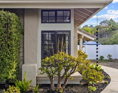 25662 Cresta Loma - Photo Thumbnail 45