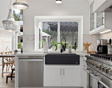25662 Cresta Loma - Photo Thumbnail 14