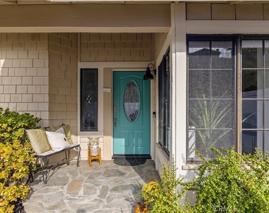 25662 Cresta Loma - Photo Thumbnail 46