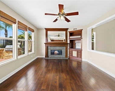 27731 Daisyfield Drive - Photo Thumbnail 6