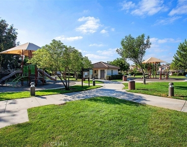 27731 Daisyfield Drive - Photo Thumbnail 28