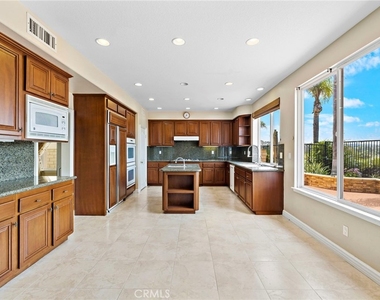 27731 Daisyfield Drive - Photo Thumbnail 9