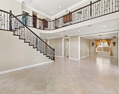 27731 Daisyfield Drive - Photo Thumbnail 4