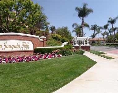 27731 Daisyfield Drive - Photo Thumbnail 16