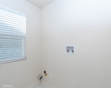 620 Silver Spur Way - Photo Thumbnail 12