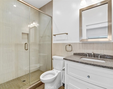 6711 Clybourn - Photo Thumbnail 27