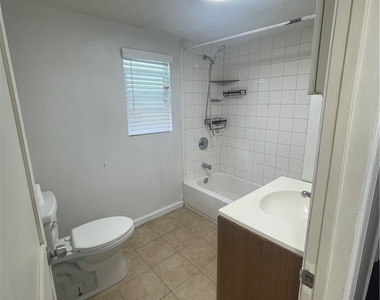 4605 Arlington - Photo Thumbnail 8