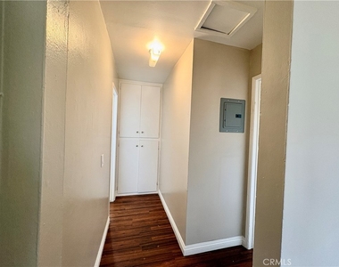 383 Orchid Lane - Photo Thumbnail 6